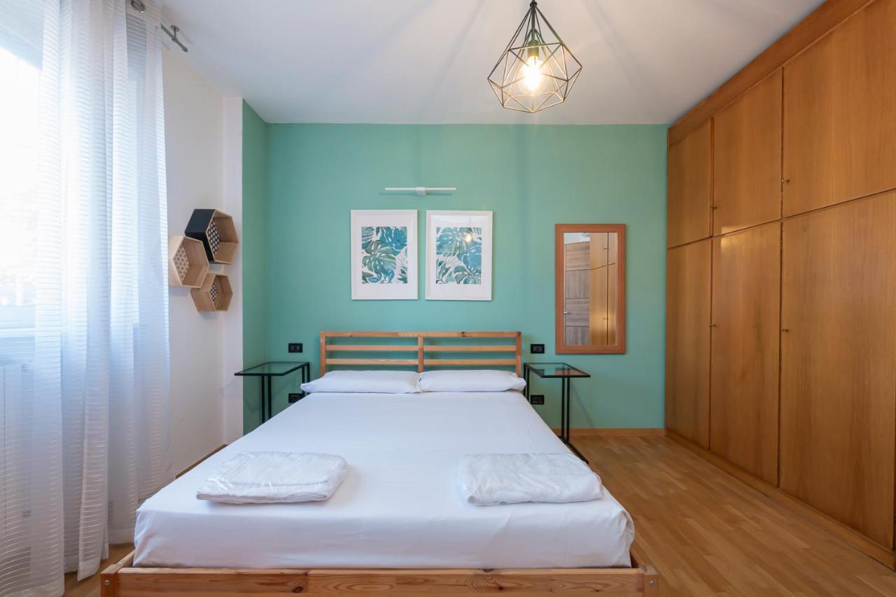 Ihost Luxury Apartment - Savona 112 Милан Экстерьер фото